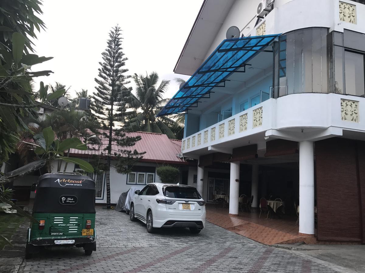 Crescent Resort 갈레 외부 사진